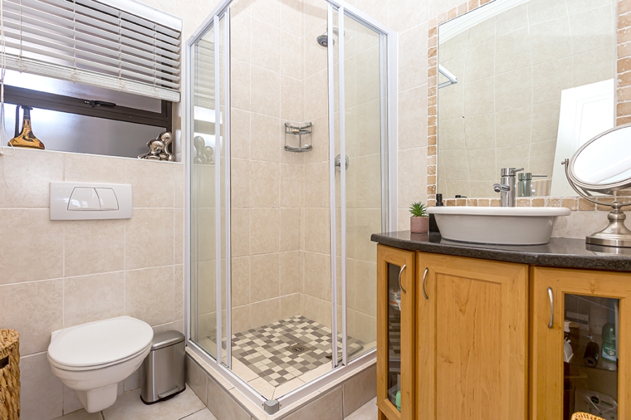 2 Bedroom Property for Sale in Big Bay Western Cape